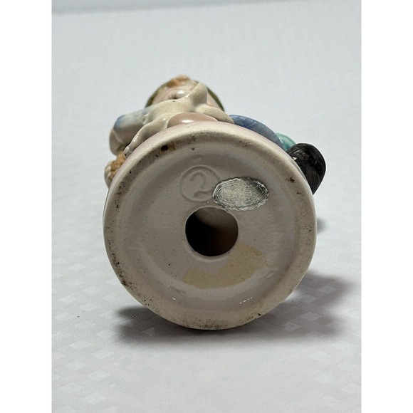 Sphinx Ceramic Vintage Figurine - Little Boy Holding A Gun With Rabbit - Picture 7 of 10